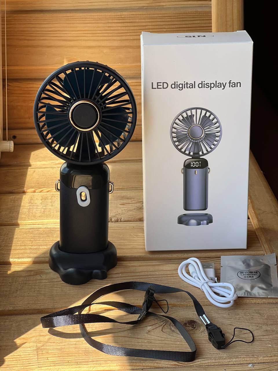 Вентилятор міні з підставкою для телефону та дисплеєм Mini fanAND XL-880 - Зображення 4
