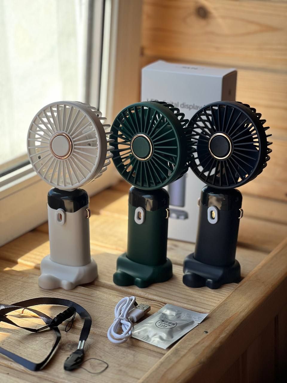 Вентилятор міні з підставкою для телефону та дисплеєм Mini fanAND XL-880 - Зображення 5