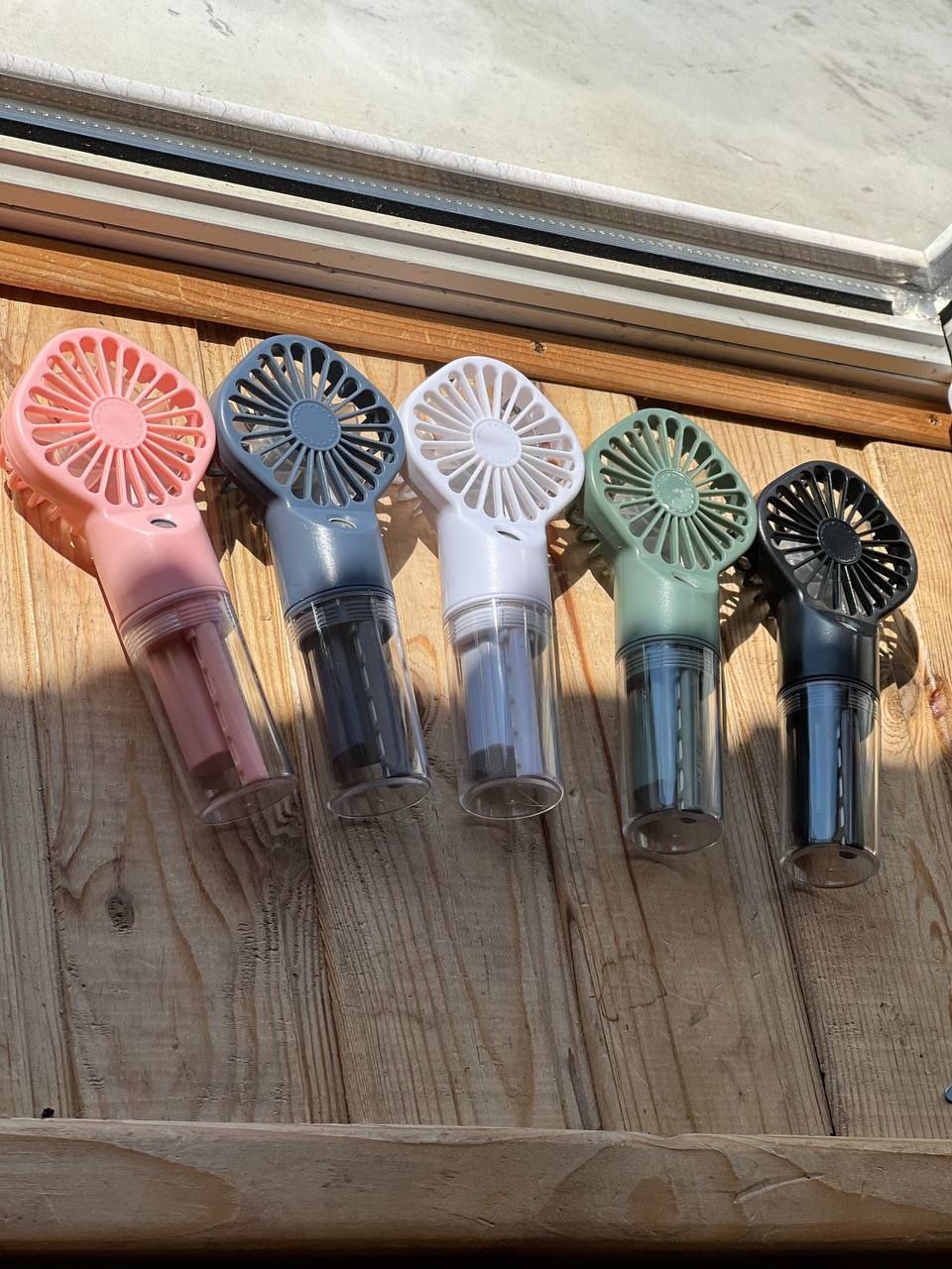 Вентилятор Ручний Портативний із розпиленням води Small fan AND EHF-12 - Зображення 2