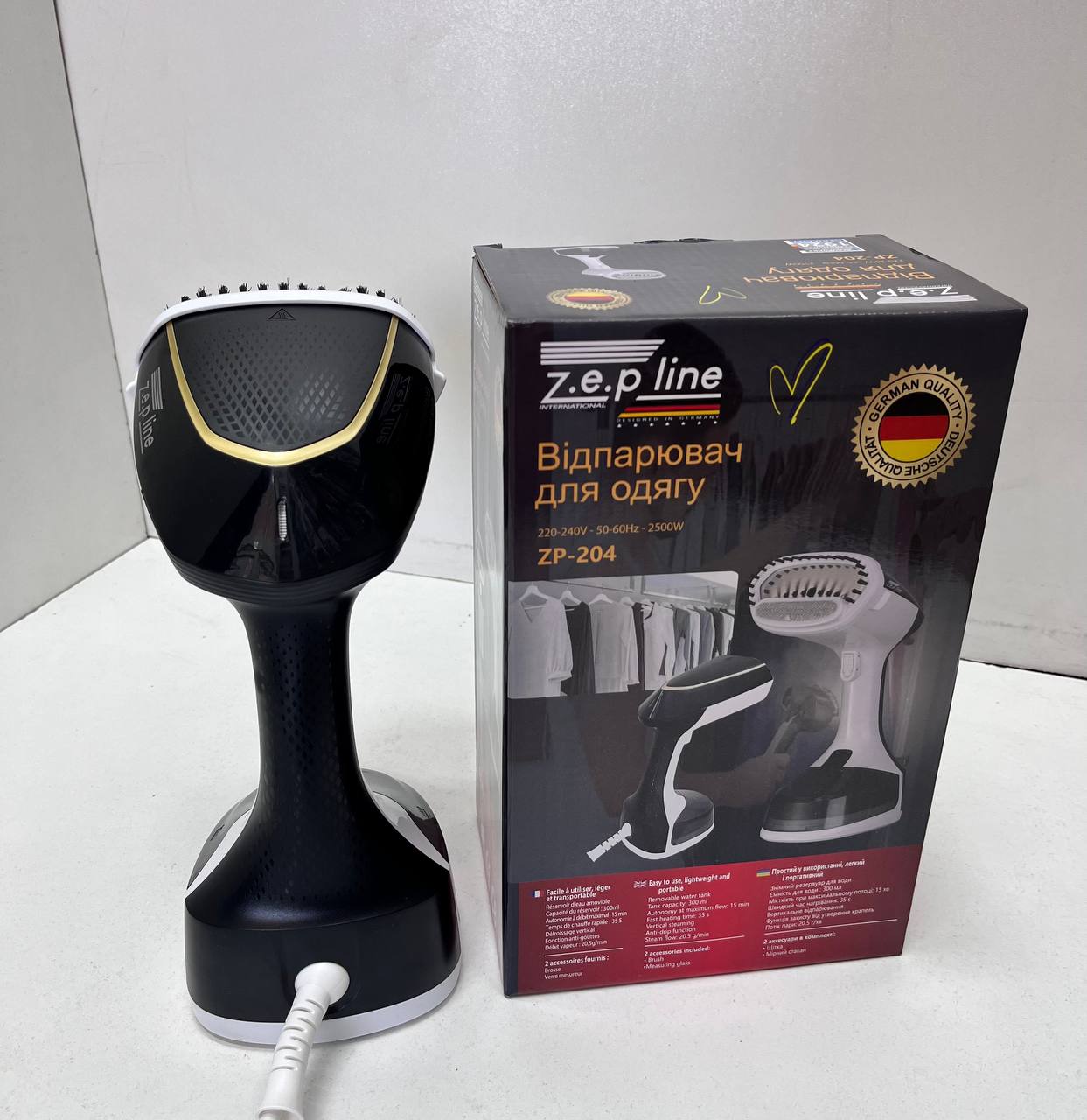 Вертикальний ручний відпарювач для одягу Zepline ZP-204 Чорний - Зображення 7