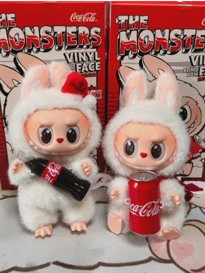 Лабубу Coca-Cola 18 см - Зображення 2