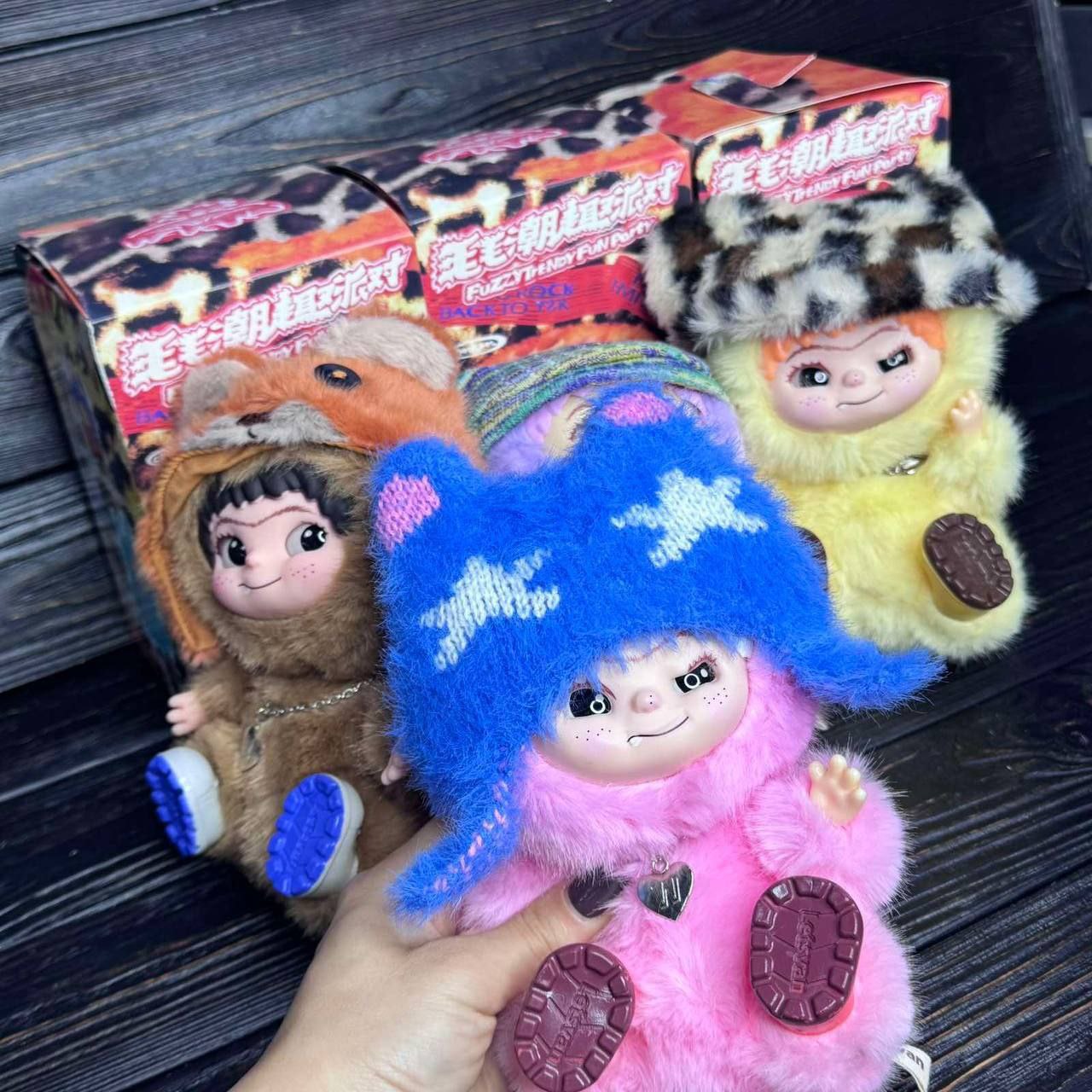 Іграшка Wakuku в коробці без пакетиків